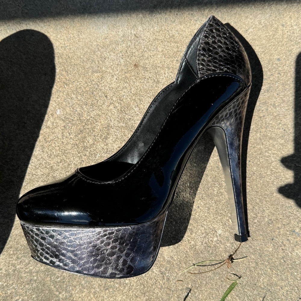 Black patent leather with metallic snakeskin look platform bebe stiletto heels